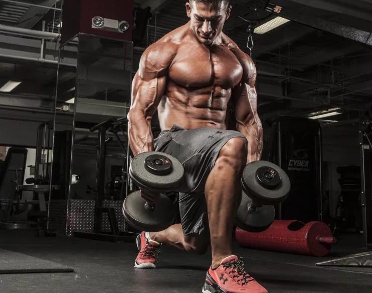 Bodybuilder Training on Winstrol